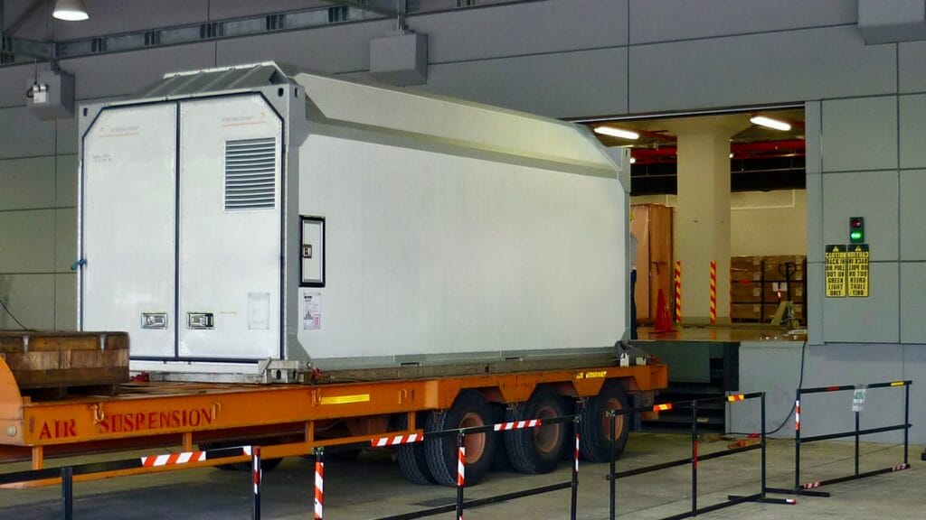 From Tarmac to Production: Precision Machinery Movement and Installation Solutions